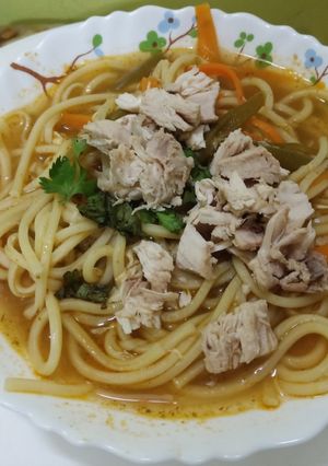 A picture of Chicken Thukpa(traditional dish of Sikkim).