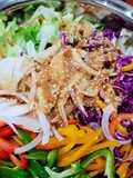 Salad trộn sốt mè rang (ăn chay được)