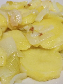 Una foto de Sofrito de patatas "ahogá"