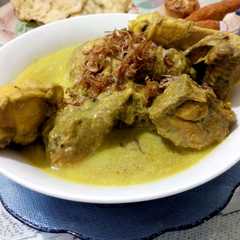 Opor ayam রেসিপির প্রধান ছবি
