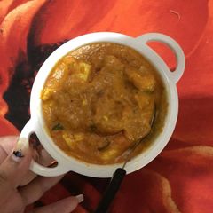 A picture of Shahi paneer.