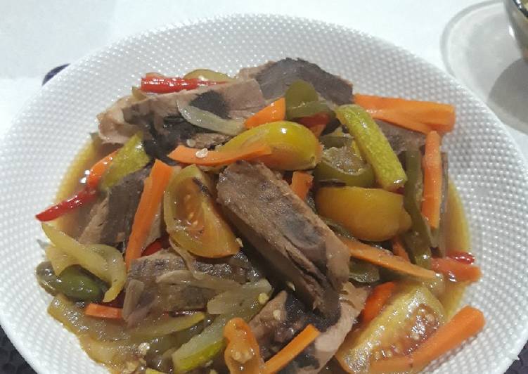 Ikan tongkol asem manis