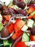 Salada Grega Campestre (χωριάτικη σαλάτα)