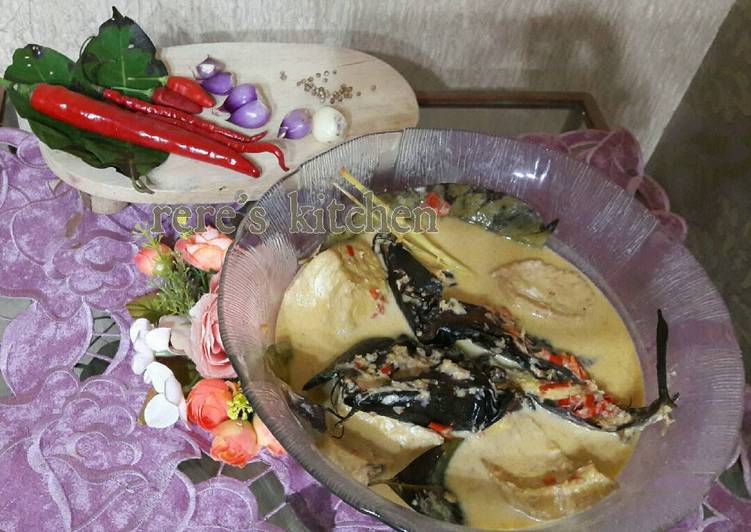 Resep Mangut Lele selera Jawa Timur Lezat