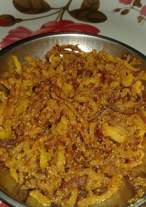 A picture of Potatoes poppy seeds stir fry.