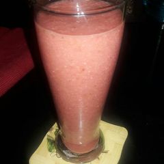 A picture of Melon berry shake.