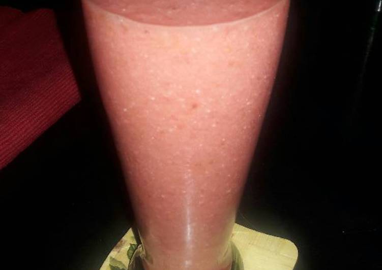 Melon berry shake
