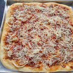รูปของ Big square pizza (oven) ekonomis 🍕