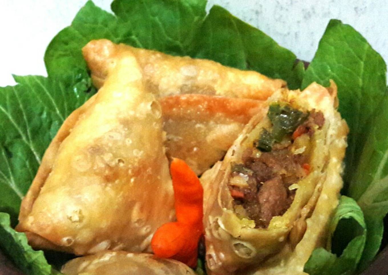 Samosa Isi Daging Sapi