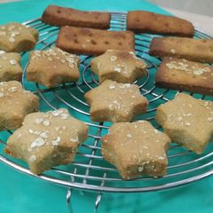 A picture of Wheat Flour Cookies Without Oven 2 Ways Shaped.