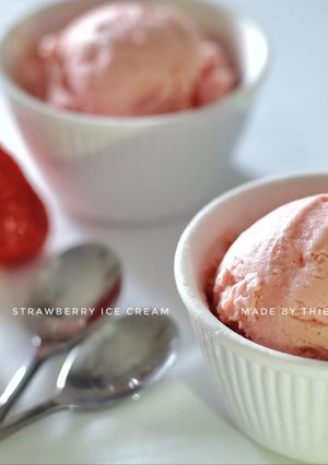 Hình của món Strawberry Ice Cream.