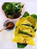 Quick and Easy Bánh Xèo on a Rainy Day with a Nonstick Pan