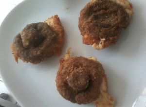Una foto de Hongos rellenos de queso