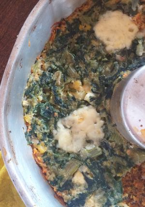 Una foto de Tartita de acelga con base de zanahoria
