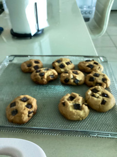 A picture of 5 Ingredient 20 minute cookies.