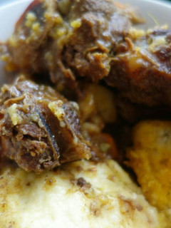 A picture of Dumpling and beef stew.