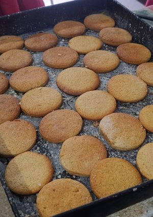 Una foto de Galletas de miel, jengibre y naranja