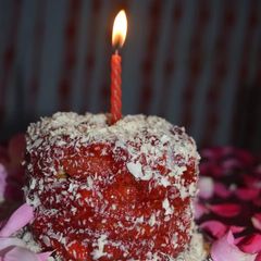 A picture of Coffee chocolate strawberry cake.