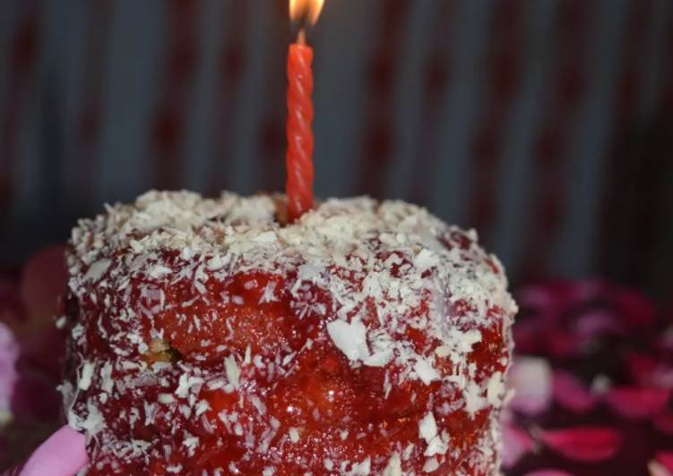 Simple Way to Prepare Any-night-of-the-week Coffee chocolate strawberry cake