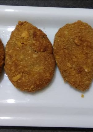 ক্রাঞ্চি চিকেন কাটলেট(crunchy chicken cutlet recipe in Bengali) রেসিপির প্রধান ছবি