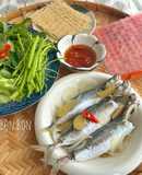 Cá Nục Hấp Cuốn Rau Muống và Phở Sắn