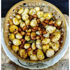 A picture of Makhana snacks.