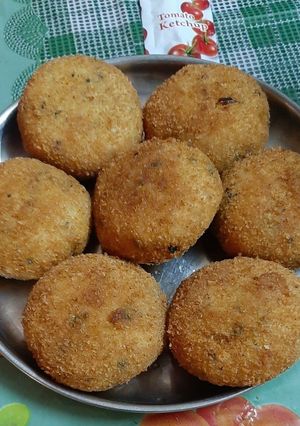 A picture of Aloo Poha cutlet.