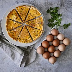 A picture of Egg and Bacon Pie.