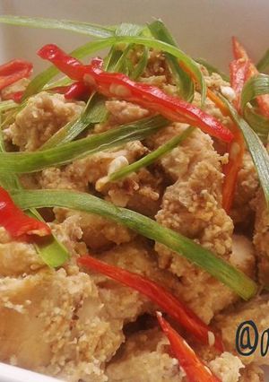 Foto resep Ayam Saos Telur Asin