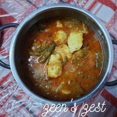 A picture of Bhindi aur Arvi Gosht ka Sherwa.