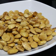 A picture of Toasted almonds.