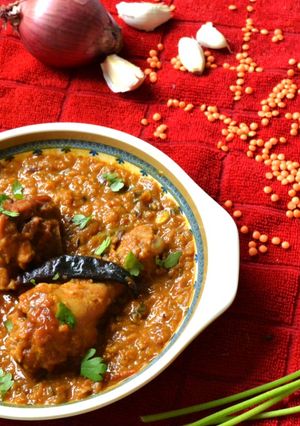 মুসুর ডাল মূর্গ(musur dal murg recipe in Bengali) রেসিপির প্রধান ছবি