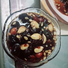A picture of Dry Plum chutney.