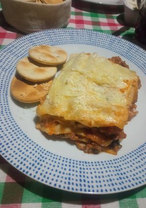Una foto de Lasaña boloñesa