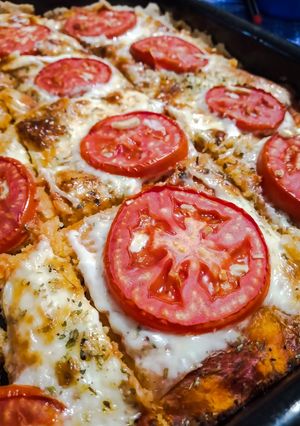 Una foto de Pizza con base de harina de arroz