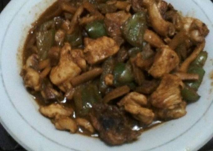 Tumis ayam jamur pedas (spicy chicken mushroom)