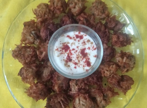 A picture of 🟣Purple Yam 🟣 Potato Pakodas.