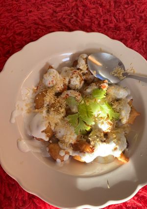 A picture of Moong daal dahi vada chaat.