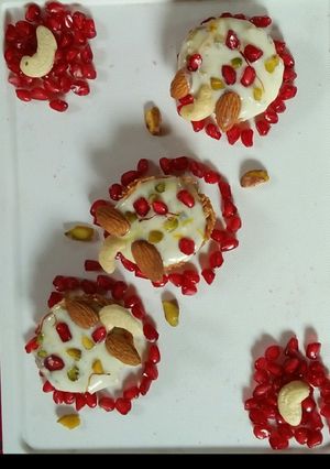 A picture of Vermicelli Srikhand.