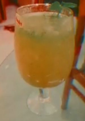 A picture of Kiwi smoothie.