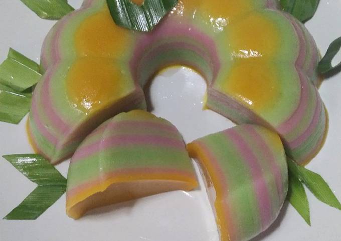 182.Kue Lapis Beras