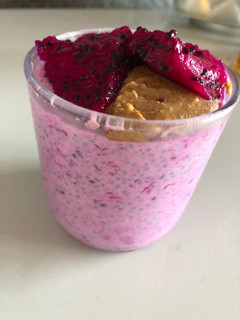 Foto resep Overnight oatmeal pink