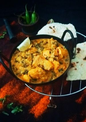 A picture of Methi (Fenugreek) Chicken Masala.