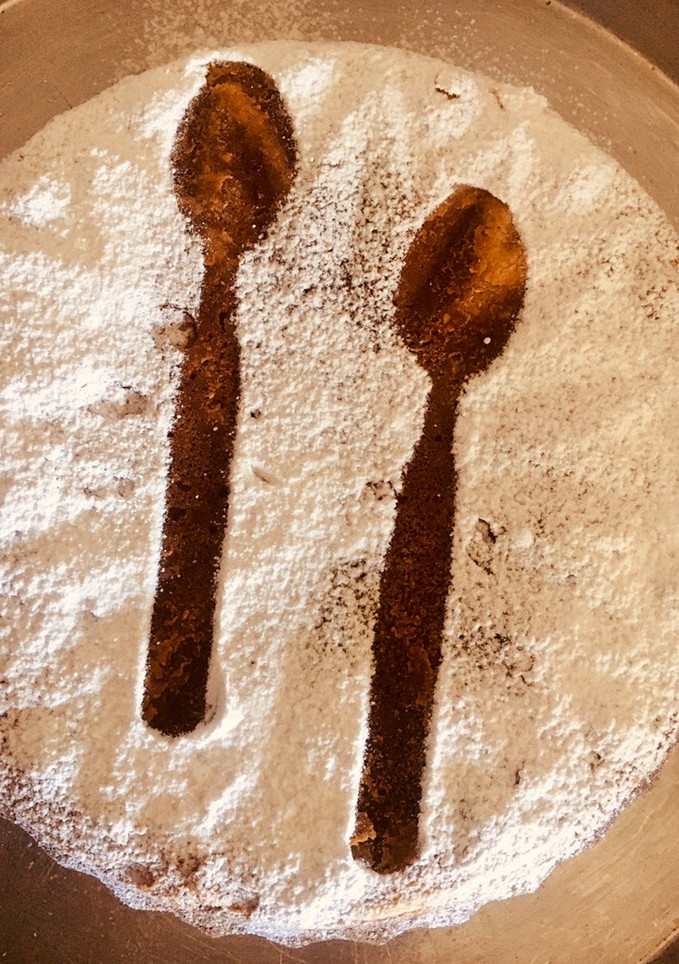 Una foto de TORTA CON 🌰FRUTOS🥜SECOS Y PASAS DE 🍇UVA🍇