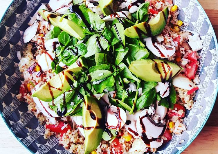 La Délicieuse Recette du Salade quinoa boulgour poussé d&#39;épinard