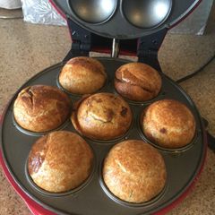 A picture of Oilfree Bread potato rolls.