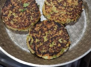 Una foto de Hamburguesa de zucchini y zanahoria súper saludable
