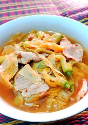 รูปของ แกงส้ม​หมูใส่ดอกแค