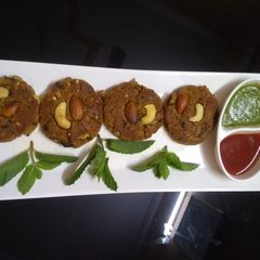 A picture of Kache Kele Kabab (raw banana kabab).