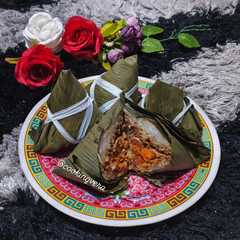 Bacang Daging Sapi Telur Asin-レシピのメイン写真